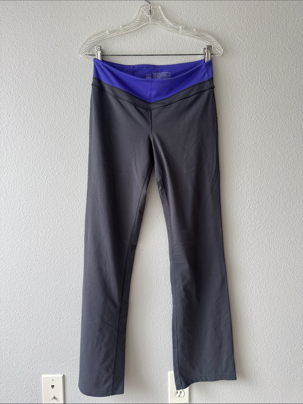 Victoria's Secret VSX Flared Mid Rise Leggings small
